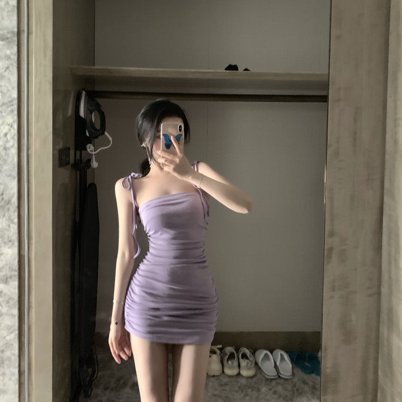 Super fairy suspender Hip Wrap Skirt with thin temperament dress for women summer 2020 new style waist closing French pleated skirt