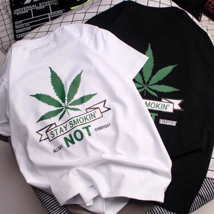 Short sleeve T-shirt male student Korean version loose crew neck half sleeve homestay trend lovers wear large size youth men's wear