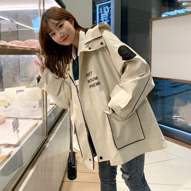 Frock coat female spring autumn Korean version loose bf2020 early autumn new fashion versatile Mori windbreaker student fat mm