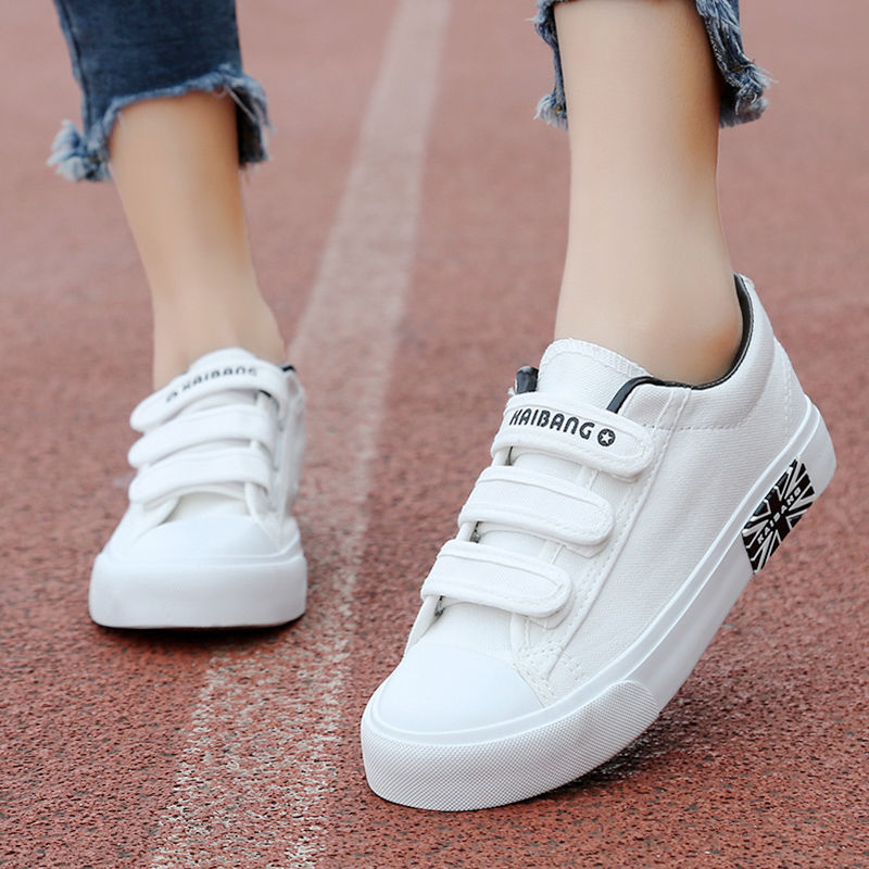 Large size women's shoes canvas shoes large size 40 41 42 43 flat bottom versatile cloth shoes women's casual board shoes single shoes