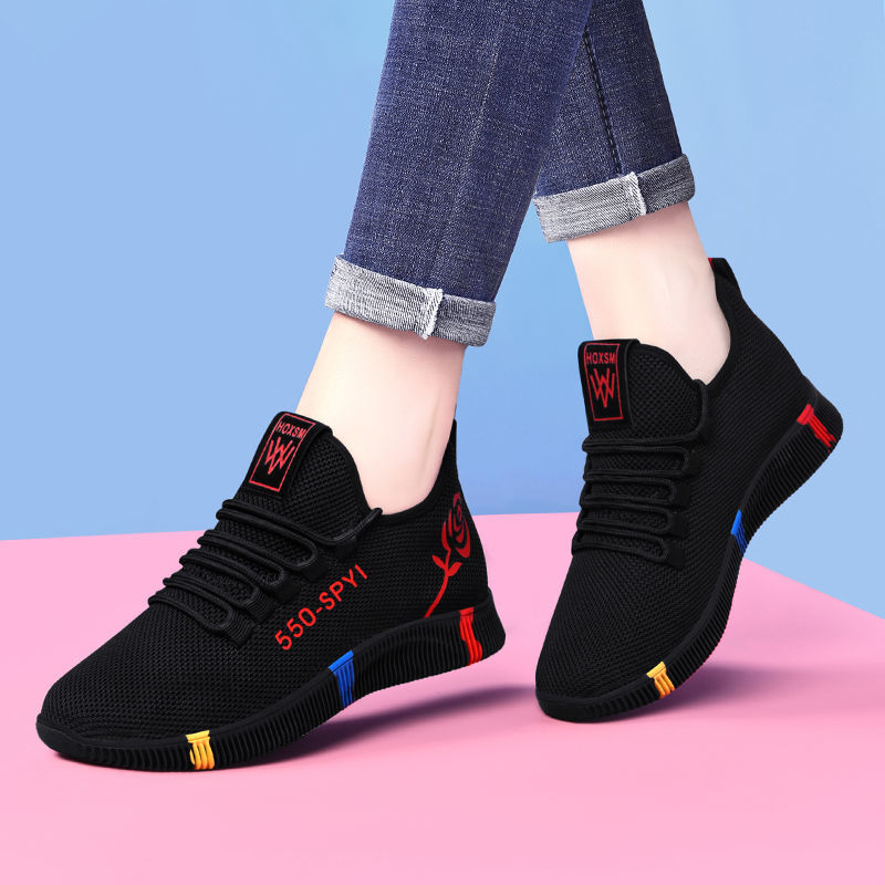 New old Beijing cloth shoes women's walking shoes soft sole anti slip mother sports shoes breathable mesh shoes fashion casual single shoes