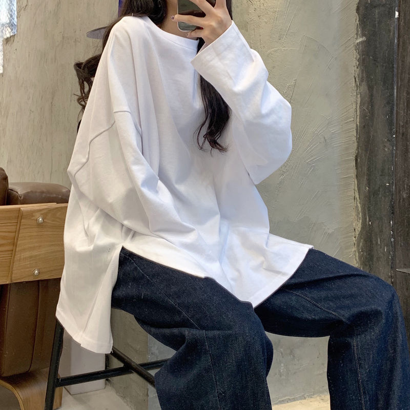 Winter cardigan T-shirt with long sleeves