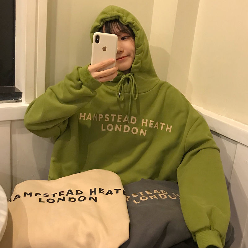 Winter women's clothing Korean version lazy style loose letter hooded Plush thickened Pullover student's sweater coat fashion