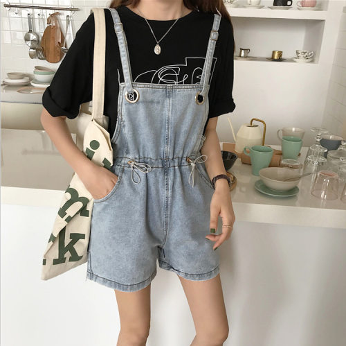 Price control 47 yuan ~The new inssen women's slim and loose Jean strap shorts have been inspected