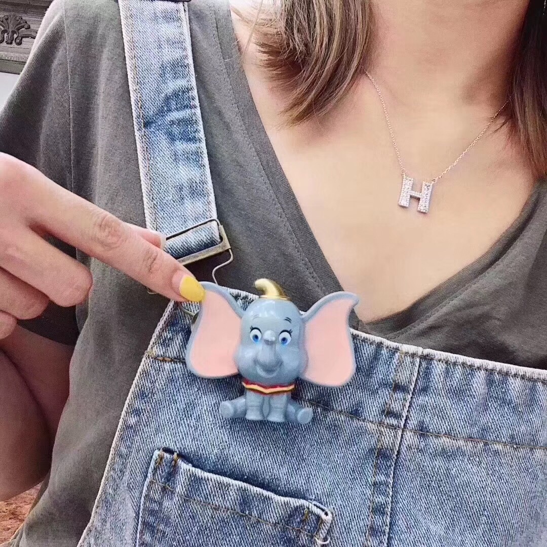 Shake sound 2020 new flying elephant mosquito repellent buckle pendant mosquito repellent buckle cute cartoon car mosquito repellent buckle aromatherapy ball