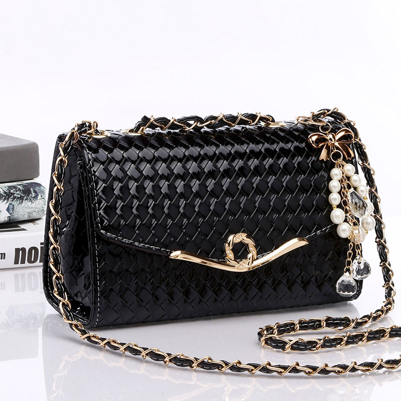 Women's bag new shoulder bag crossbite bag ins super popular small square Bag Fashion versatile chain student bag