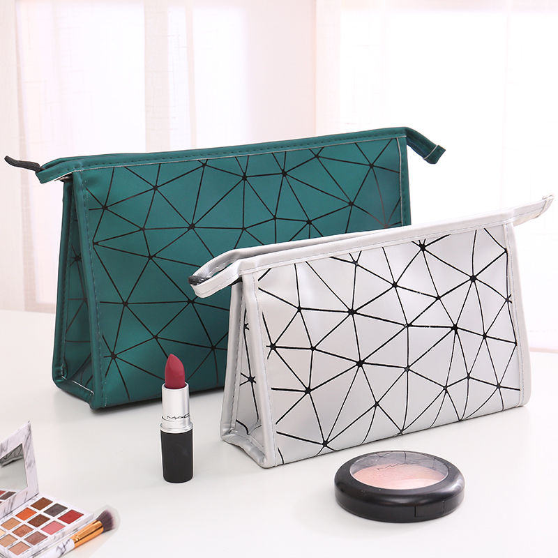 Ins wind super fire make-up bag for women large capacity portable simple waterproof small size travel portable wash and wash storage bag