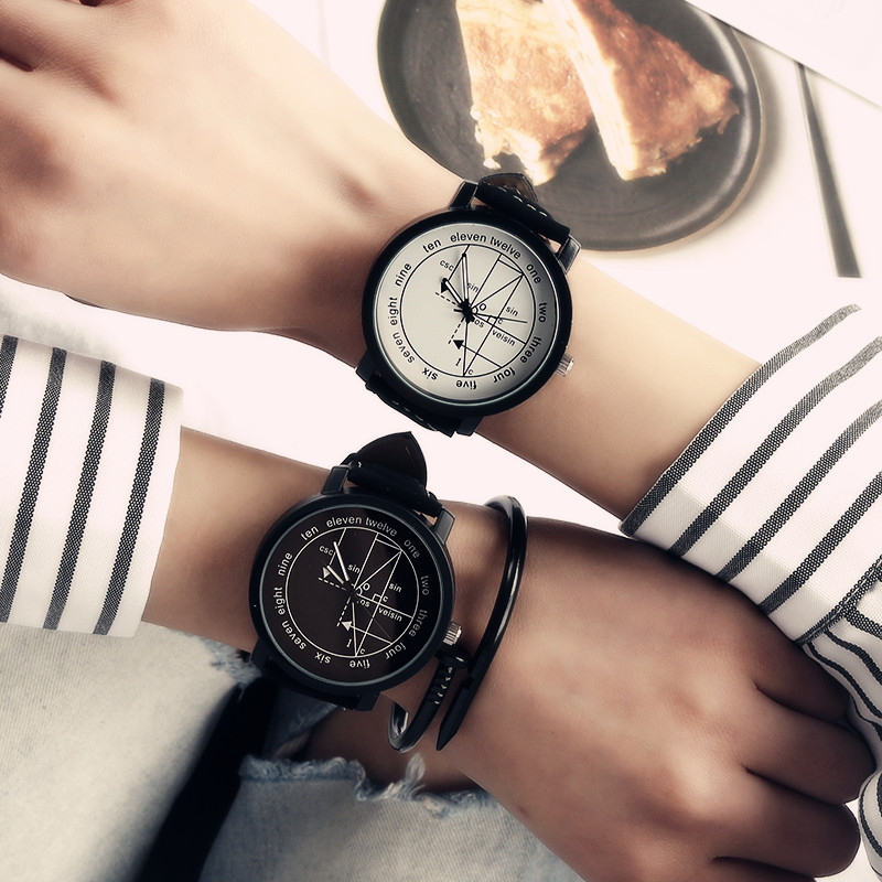 Korean big dial yuansuo style retro style simple and feminine fashion leather chain fashion male and middle school students' lovers Watch