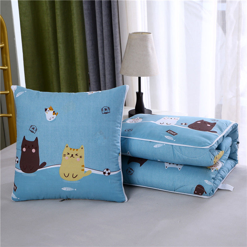 Pillow quilt dual purpose cushion quilt office pillow sofa back lunch pillow automobile air conditioning folding pillow quilt