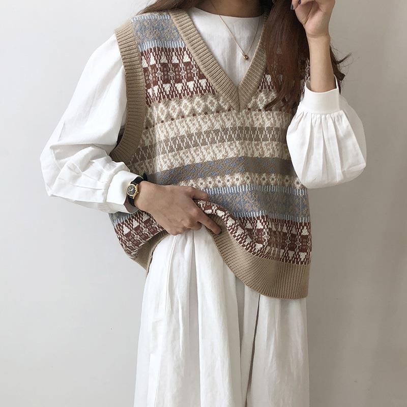 Fall 2020 new Korean version of versatile short loose sweater vest women's ins super fire Pullover V-neck vest