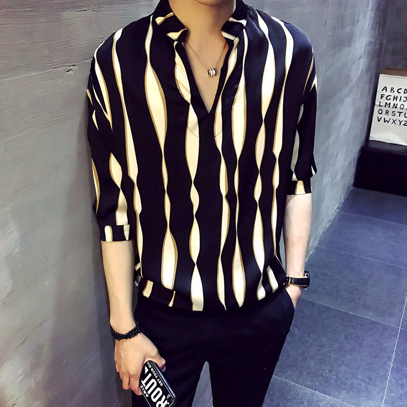 Cool men's T-shirt collar summer new men's short sleeve 5-sleeve loose and handsome floral Polo Top V