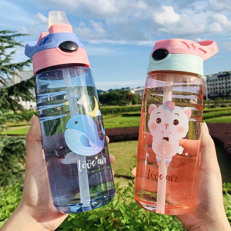 Children's water cup with straw for boys and girls in kindergarten