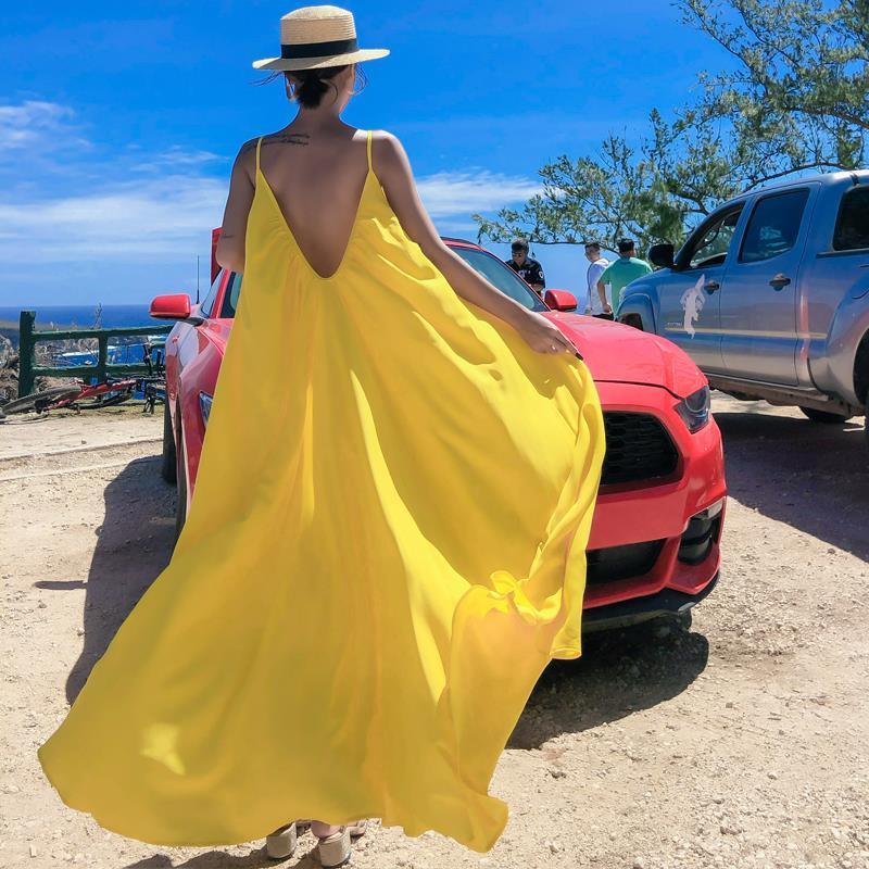 Fairy Maldives seaside resort beach skirt large loose sexy backless large swing long skirt suspender dress