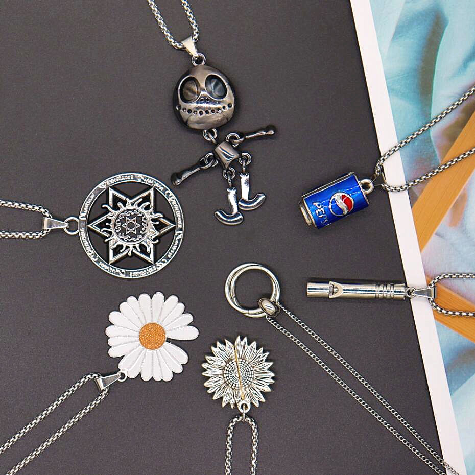 Original Korean ins Harajuku hip-hop necklace, female student nightclub, tramp, all kinds of lovers pendant pendant, male trendsetter