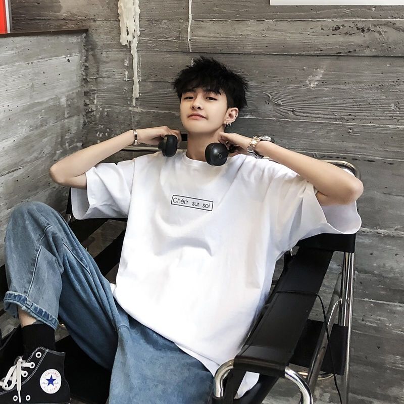 2020 summer new short sleeve t-shirt men's Korean Trend loose five sleeve T-shirt boys' seven sleeve white top