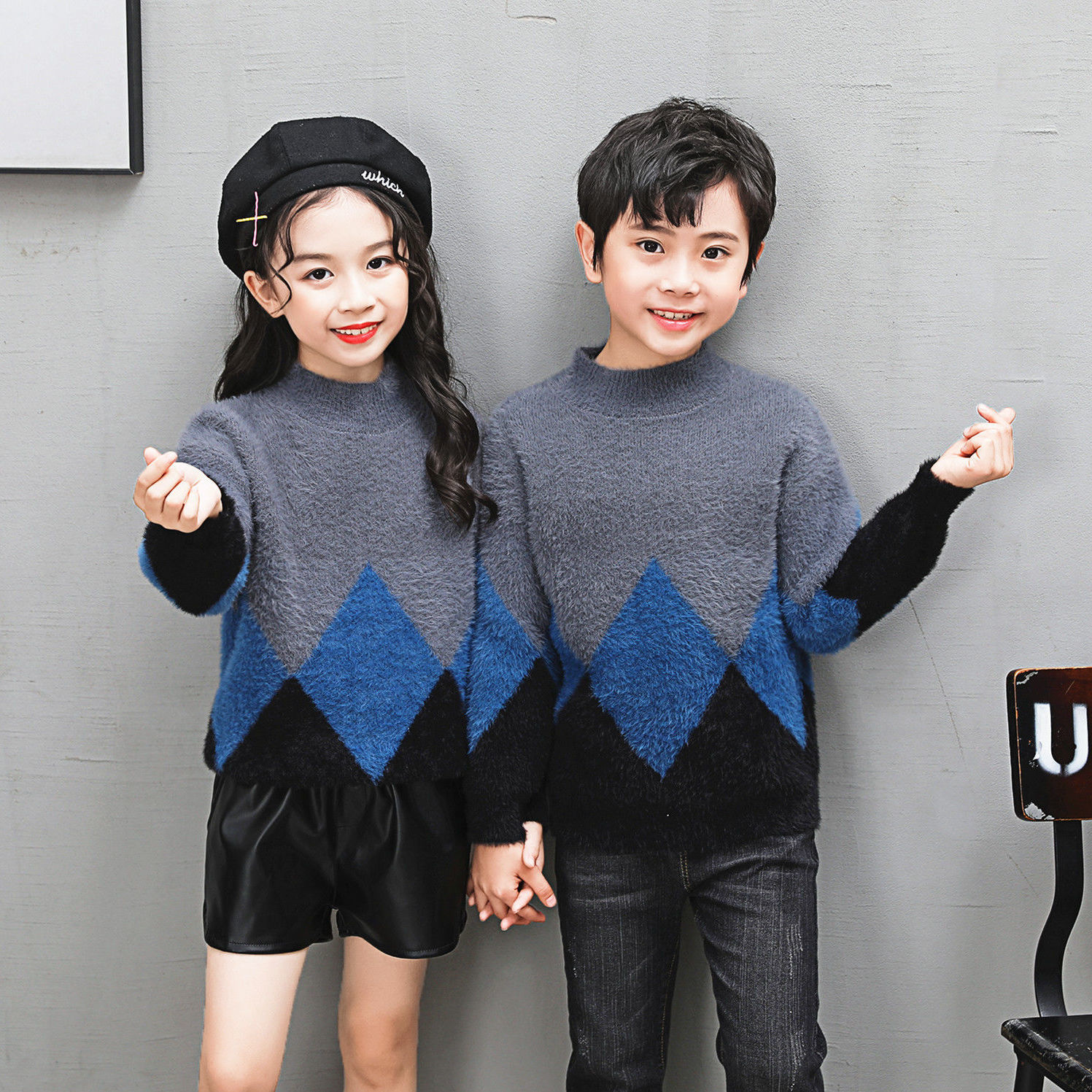 Boys' sweater Pullover 2020 new children's mink fur thickened crew neck T-shirt