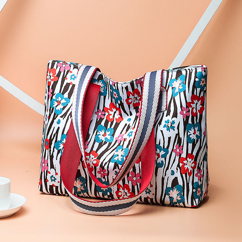 Waterproof bag new women's bag fashionable design and color nylon canvas portable tote bag large capacity shoulder bag