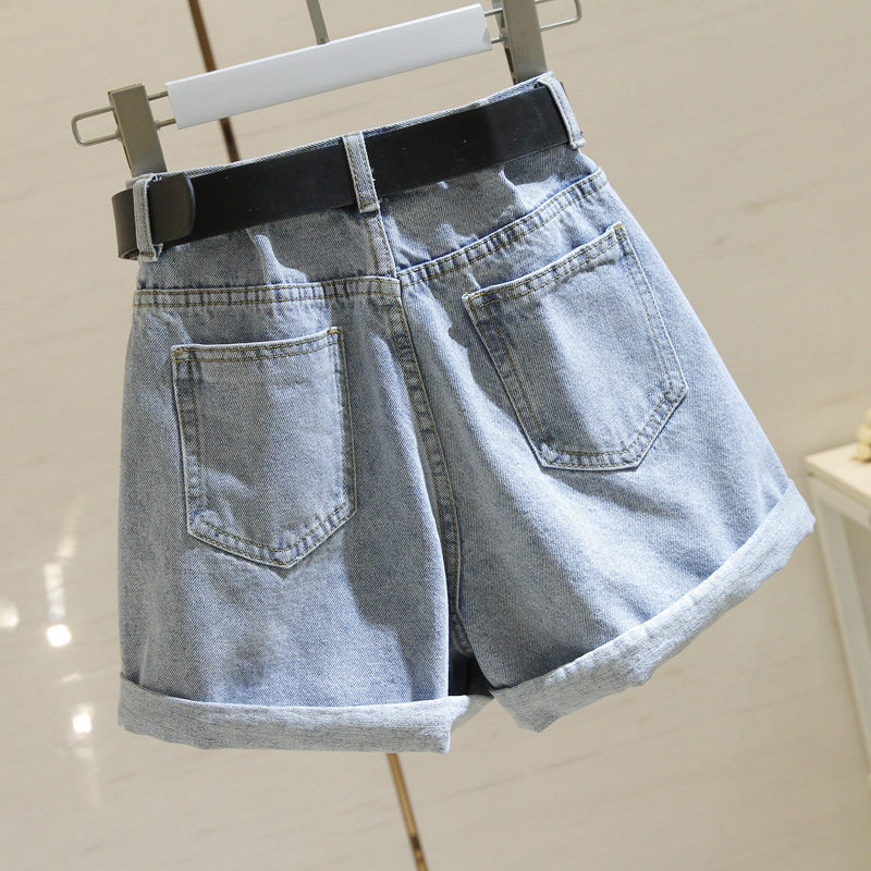 High waist denim shorts women's summer versatile 2020 new loose Korean student hot pants show thin Daisy pants