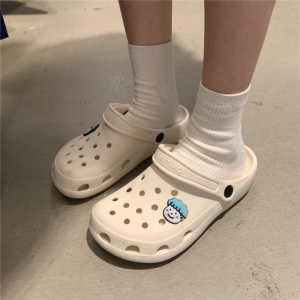 Nurse Dongdong shoes female fashion cute cartoon sandals summer couple anti slip thick soled beach shoes male