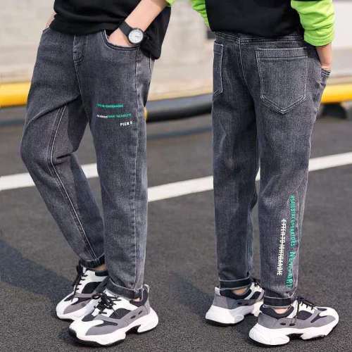 Boys' jeans mid autumn winter pants elastic straight pants casual pants fashionable Korean pants 2020 fashion