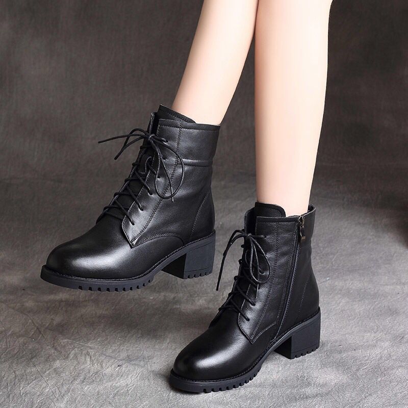 Martin boots women's boots 2020 winter thick soled Mid Heel British style versatile thick heel waterproof platform women's Boots Fashionable versatile