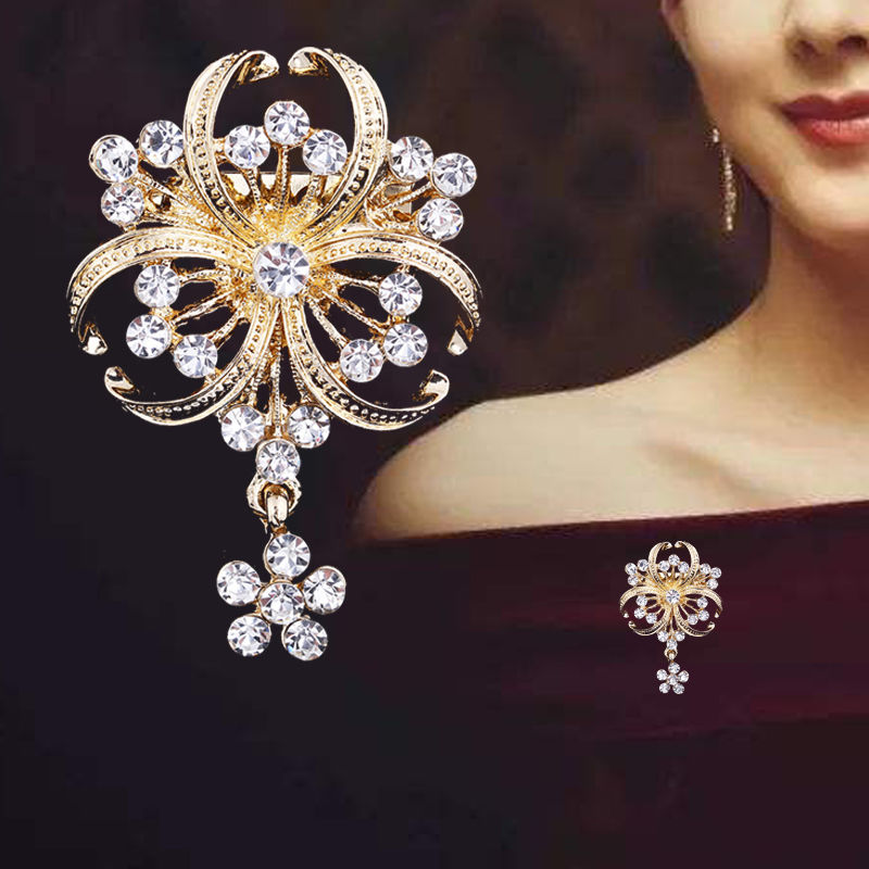 Japanese and Korean women's diamond inlaid flower water drop Brooch Gold hollow out suit coat sweater shawl accessories Brooch silk scarf buckle