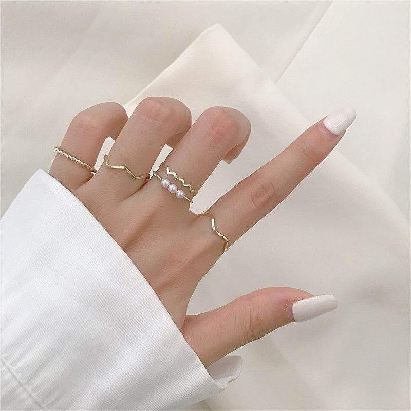 Girlfriends and lovers ring girl ins not fade female Korean version students simple personality adjustable index finger net red lady