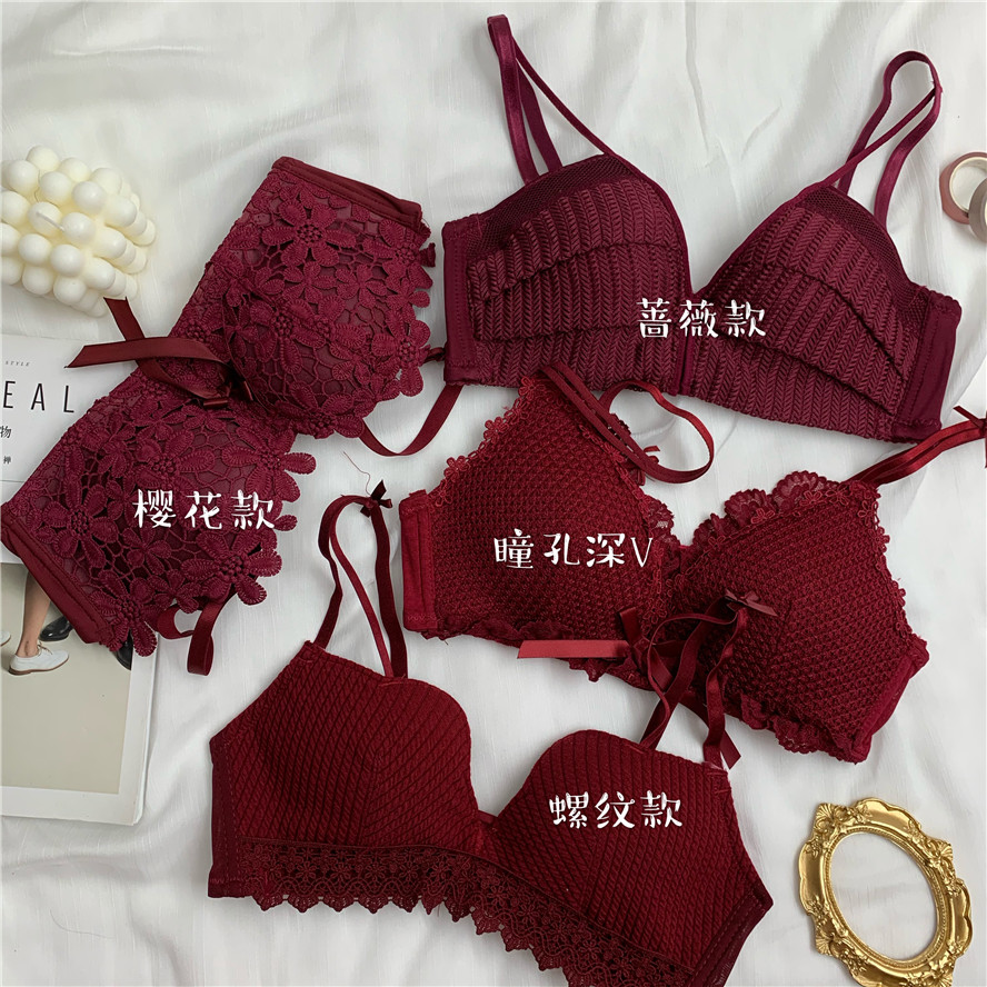 Real shot real price Christmas Series New Year red benmingnian no steel circle gather sexy bra underwear set