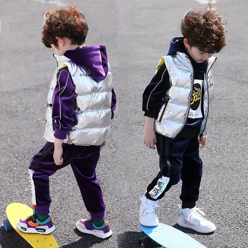Boys' autumn and winter suit new children's winter Plush Baby's handsome three piece golden velvet thickened sweater