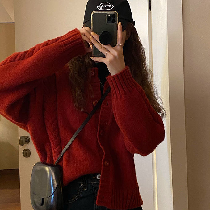 New year's red twist sweater with loose and lazy windmill for women