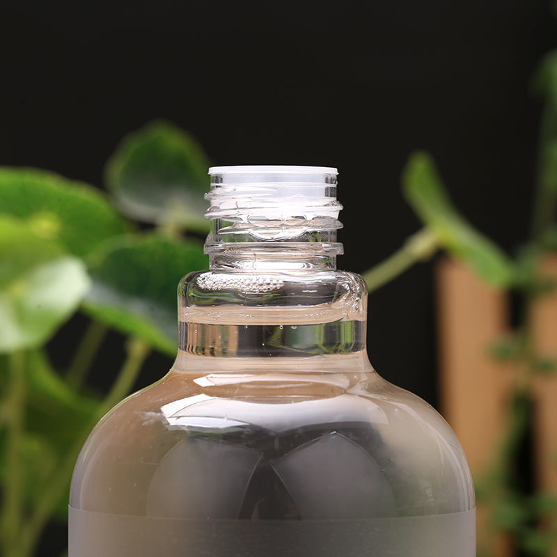 Essence of water, nicotinamide, hyaluronic acid, nicotinamide, toner, essence, water, woman, shrink pore, makeup water, moisturizing, moisturizing and moisturizing.