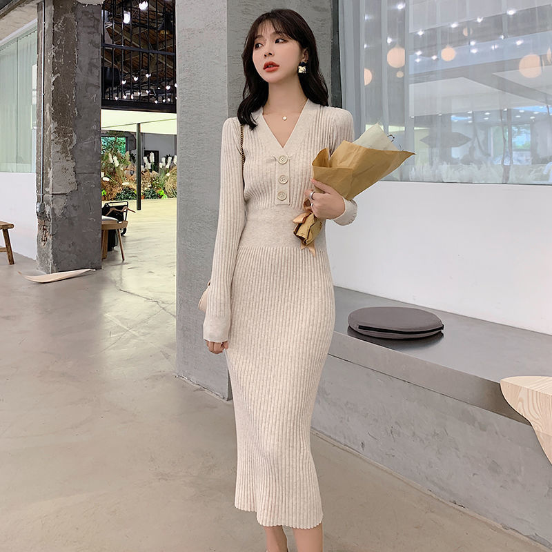 Spring and autumn knitted dress children's 2020 new slim over the knee mid length V-neck bottomed buttock skirt long sleeve