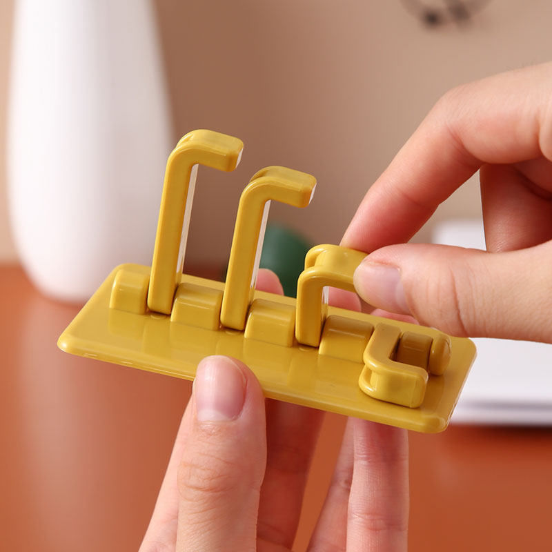 Rotating hook, traceless plastic bathroom wall, strong adhesive hook, no hole, bedroom clothes key, hanging sundries storage