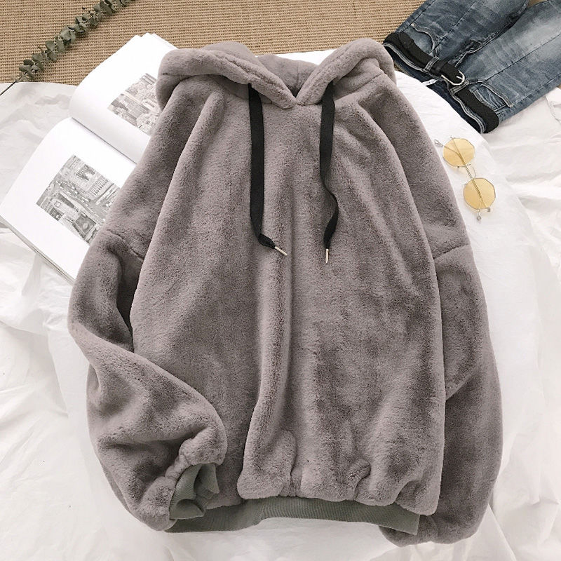 2020 new autumn and winter Plush sweater women ins super hot lazy wind loose Korean Plush coat fashion