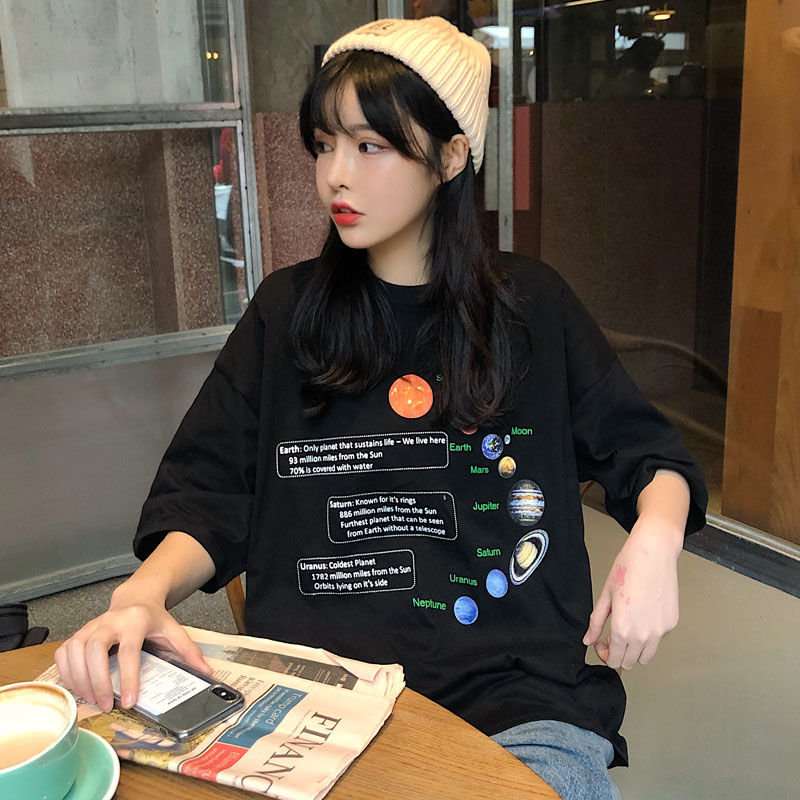 2020 spring and summer short sleeve Korean women's versatile original stay in Fenggang fashion students' round neck T-shirt