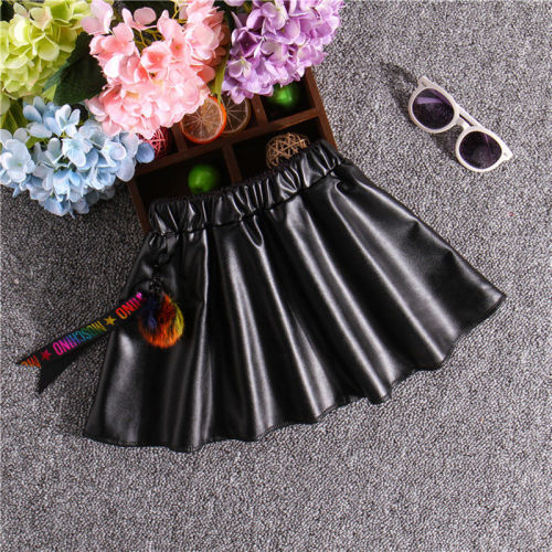 Girl's small leather skirt, western style, autumn and winter 2019 new dress, pleated qunzi middle large children's Plush skirt, half length skirt