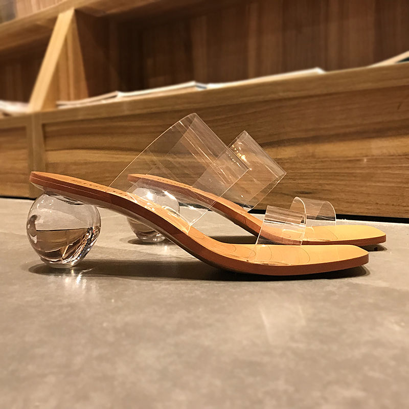 2020 Summer online red with one character band transparent versatile fairy sandals women thick heel crystal heel sexy sandals fashion