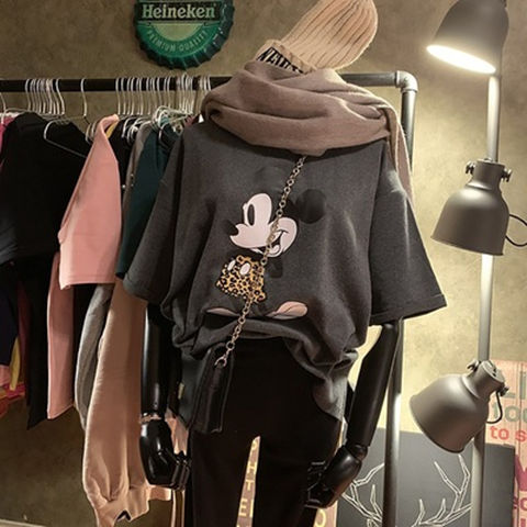 2020 large medium and long short sleeve T-shirt for female students