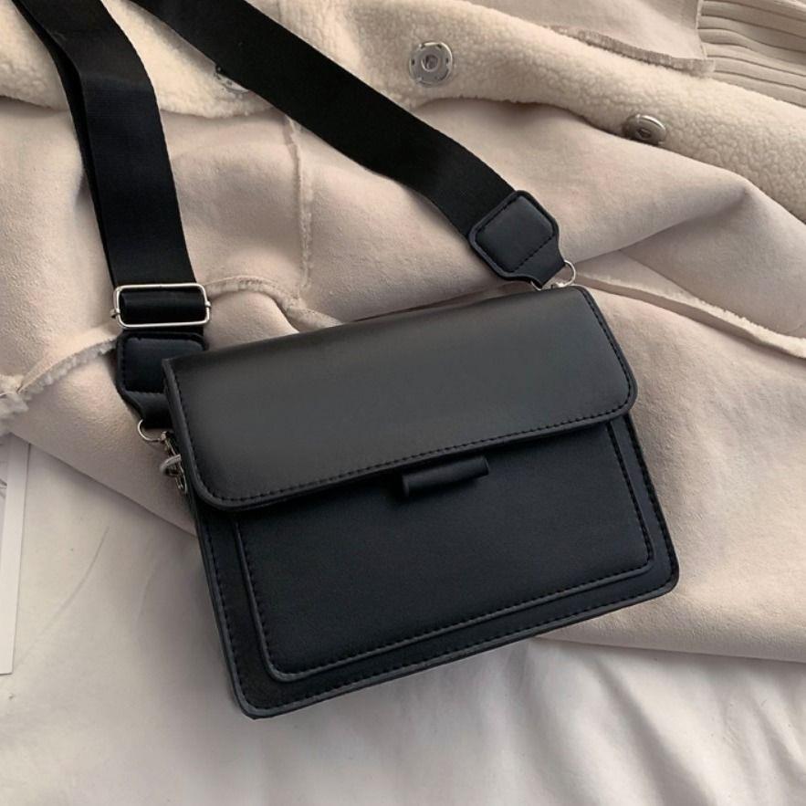 Shangxin small bag women's spring 2020 new fashion ins versatile wide shoulder strap small square bag retro Single Shoulder Messenger Bag