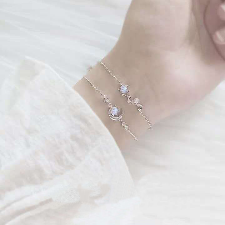 Star and moon Bracelet girl student Korean version best friend birthday gift ins lovers forest trend simple Moonstone