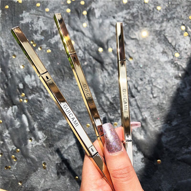 Gold tube eyebrow pen is durable waterproof and sweat proof. It is not easy for beginners to decolorize and stain superfine screen red