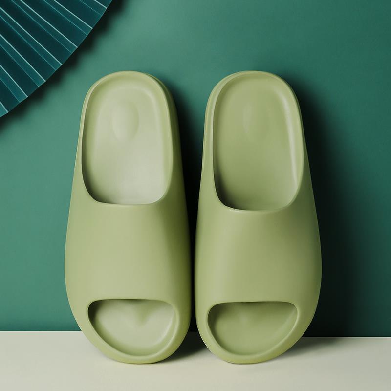 Net red coconut slippers for women going out in summer thick sole personalized home new outdoor men's slippers for summer wear
