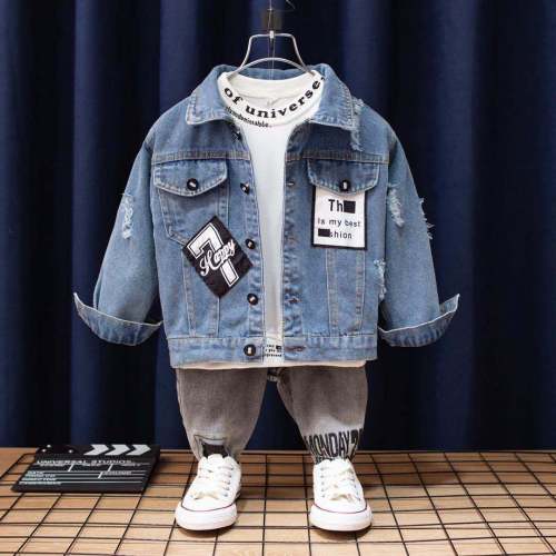 Boys' spring and autumn jeans coat 2020 new children's Korean version spring primary and middle school children's spring clothes fashionable clothes