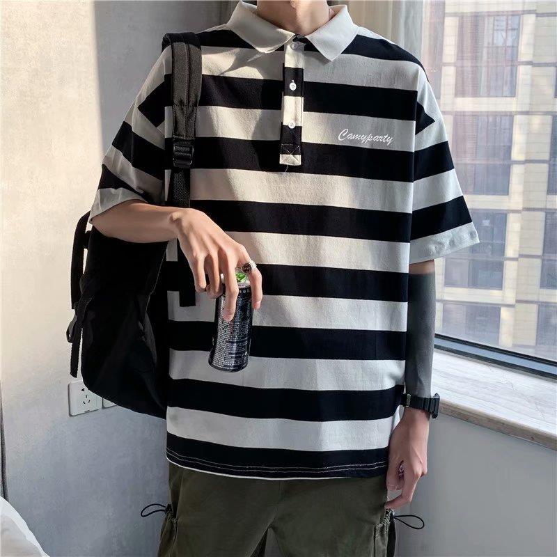 Men's T-shirt with short sleeves and loose sleeves