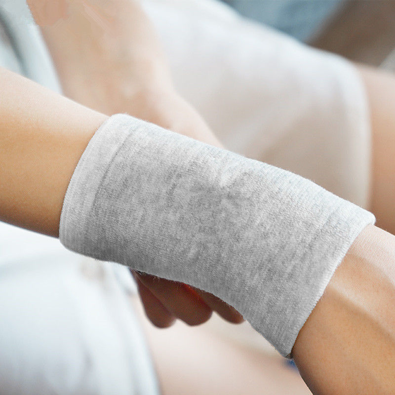 Self heating wristband for men and women with sports sprain joint sheath for warmth and cold protection