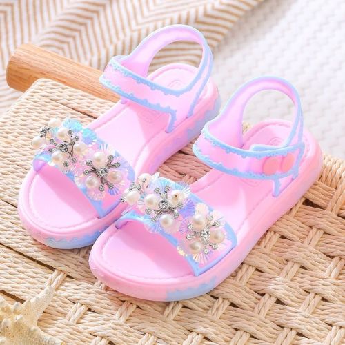 Girls' sandals 2020 new fashion flat bottomed Little Princess Girl Students' middle school children's soft bottom anti slip beach sandals