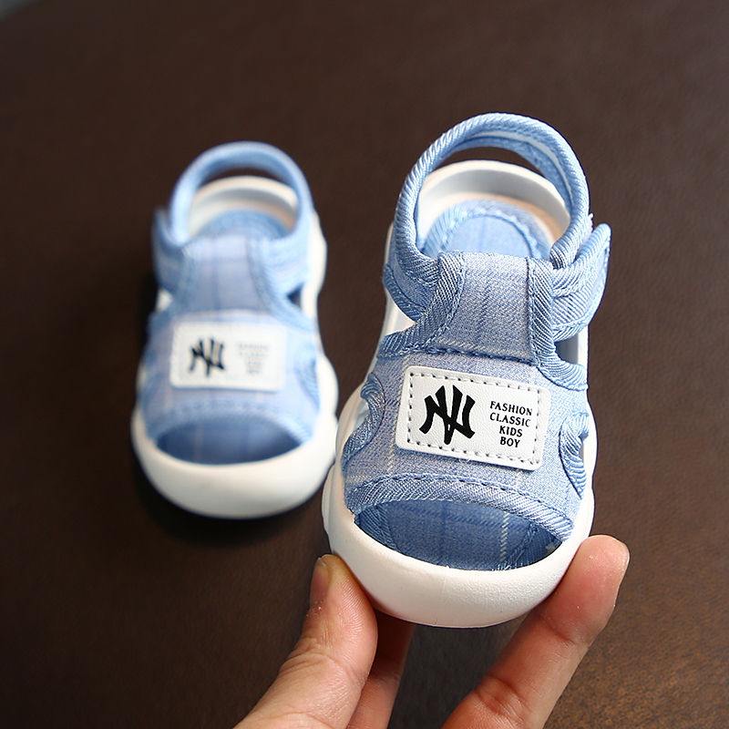 Summer baby sandals cloth shoes children's sandals soft soled antiskid baby walking shoes boys and girls cool shoes 0-3 years old