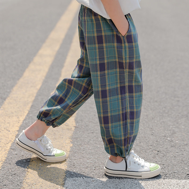 Boys' pants summer wear thin 2020 new Korean version of handsome children's Capris Summer Boys' mosquito proof pants fashion