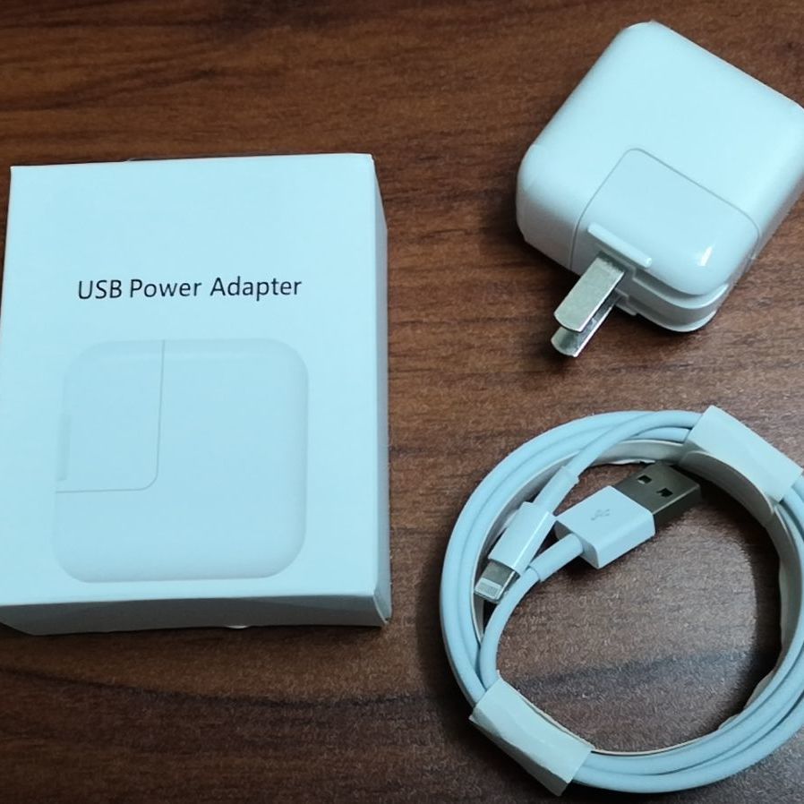 12W Apple mobile phone iPad charger Mini / air2 / 3 / iPhone 6 / 7 / 8x charging head data cable