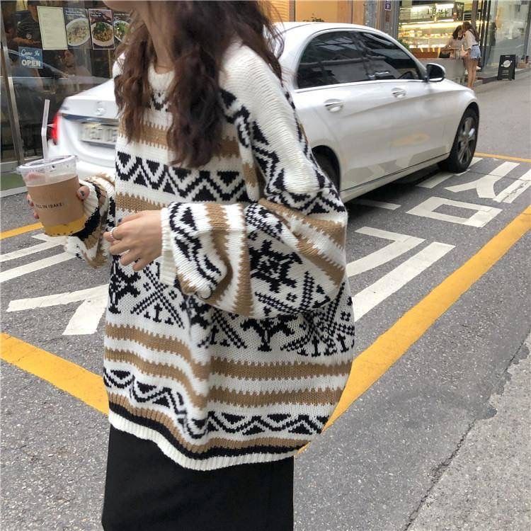 New autumn and winter long sleeve Korean loose Pullover round neck lazy wind girl student versatile sweater sweater sweater trend